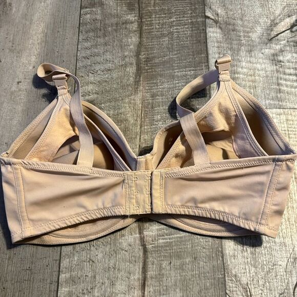 LEADING‎  LADY nursing Bra- size 36DD - Picture 4 of 11